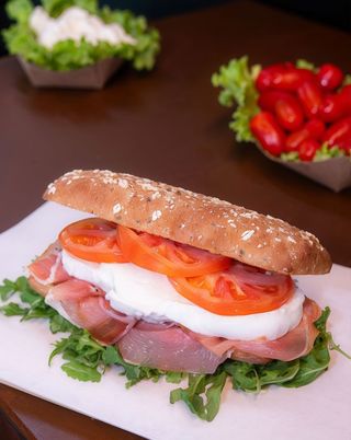 Panino mediterraneo