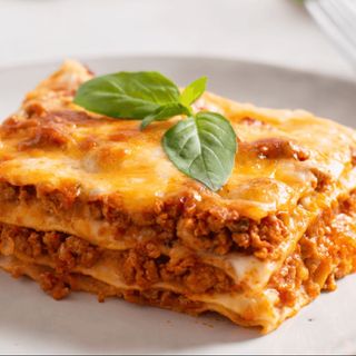 LASAGNA AL RAGU’ 