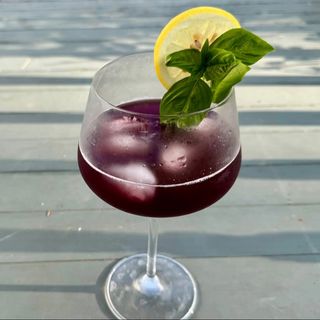 Vermouth spritz