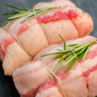 Involtini di pollo con prosciutto cotto e provola 500 gr.