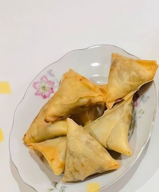 Samosa, al pezzo pollo o verdure