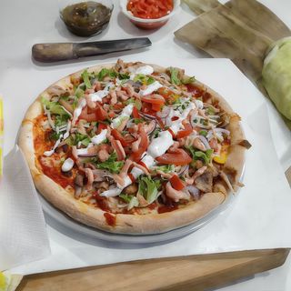 Pizza kebap menù
