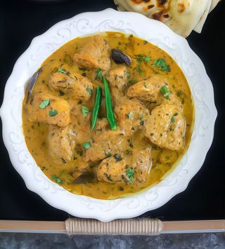  Chicken mughlai curry 