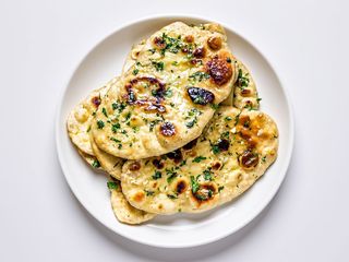 Garlic naan 