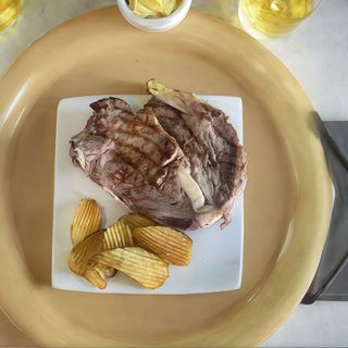 Bistecca di vitellino alla brace