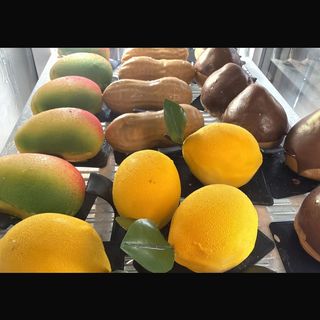 MANGO REALISTICO