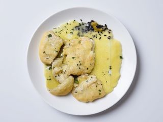 Pollo in umido al limone