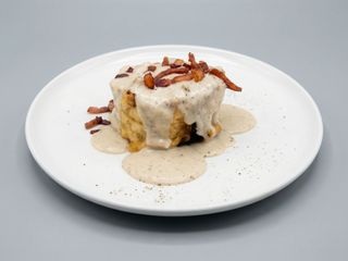Frittatina cacio, pepe e guanciale