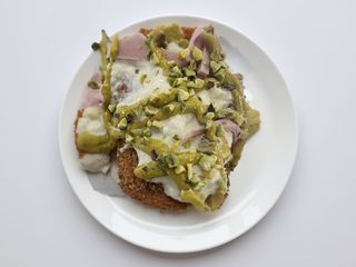 Crocchettone con pistacchio, burrata e mortadella