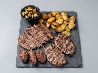 Misto di carne alla griglia