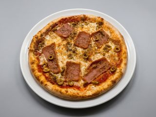 Pizza capricciosa