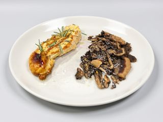 Tagliata di pollo con contorno