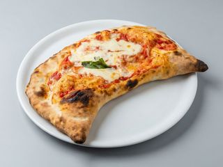 Calzone napoletano