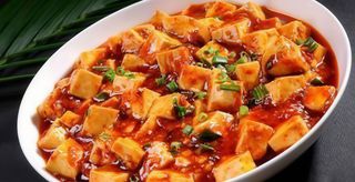 186. Mapo tofu con salsa piccante