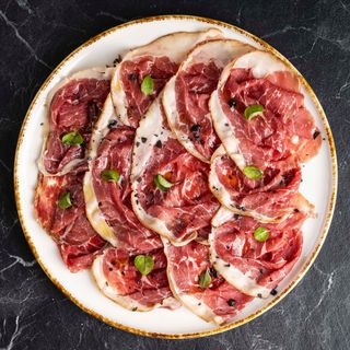 Carpaccio di Black angus affumicato