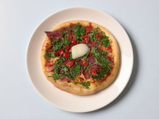 Pizza bresaola
