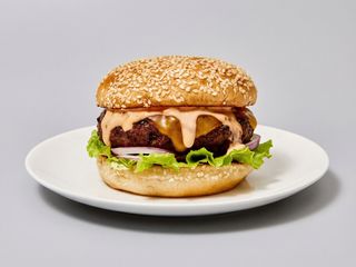 CLASSIC BURGER 