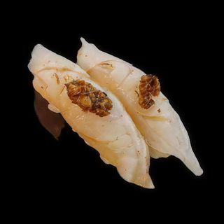 130 Nigiri Branzino flambe 2 pezzi