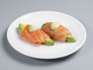 19 Involtini sake avocado 2 pezzi