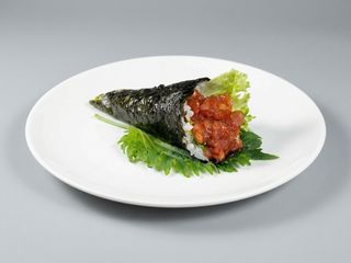 180 Temaki spicy maguro
