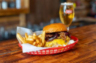 La nostra cheeseburger