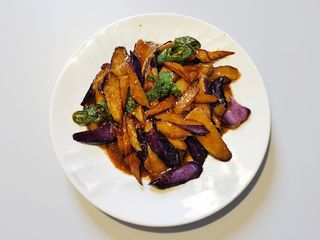 78. Patate, peperoni e melanzane saltati地三鲜