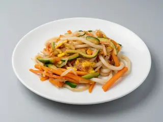 Yaki udon alle verdure