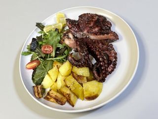 Polpo fritto con patate