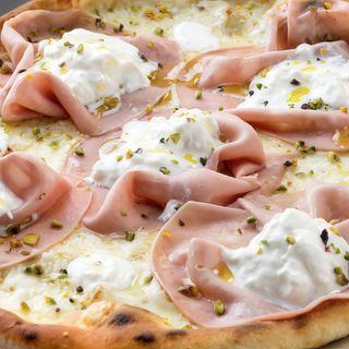 Bufala, mortadella e pistacchio