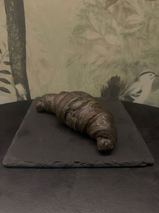 Croissant al carbone vegetale