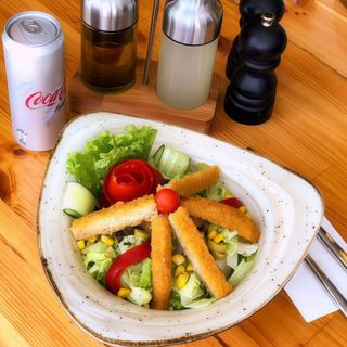 Insalata di cotolette