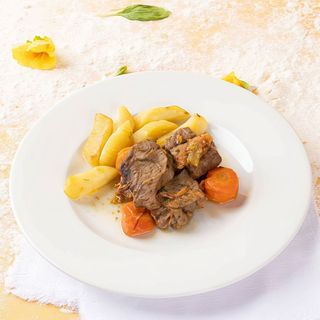 Guancia di vitello alle verdure