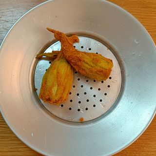 Fiore di zucca imbottiti (2pz)