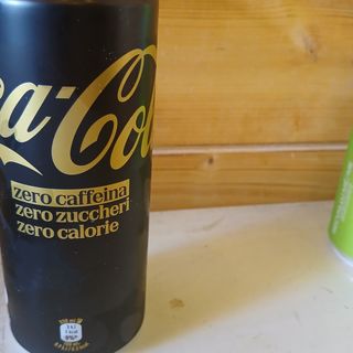 Coca cola zero caffeina zero zuccheri zero calorie