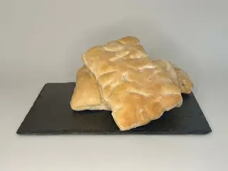 Focaccia piccante