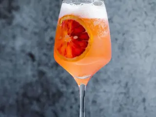 Gin / tonic