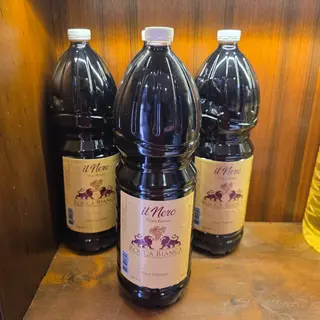 Vino Locale Nero