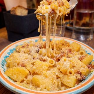 Patate e guanciale