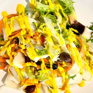 Insalata di seppie e frutti di mare