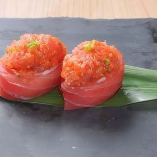 Gunkan maguro tartare