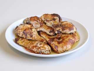 Alette di pollo Fritte 6 pezzi con patatine