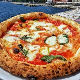 Pizza Napoli Familiare