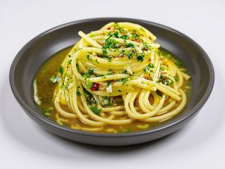 Aglio, olio e peperoncino