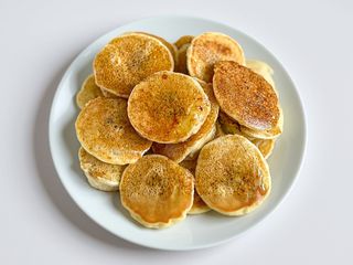 Mini Pancakes party 1