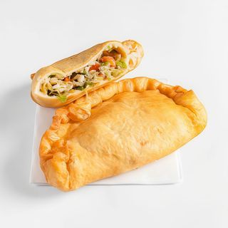 Pidone messinese con acciuga