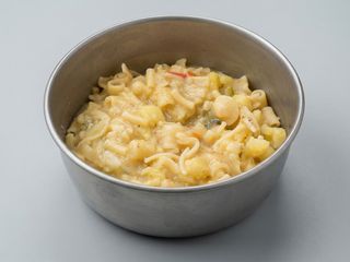 Pasta e patate alla napoletana con provolone del monaco