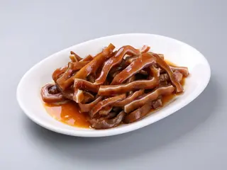 Orecchio di maiale marinato in salsa di soia