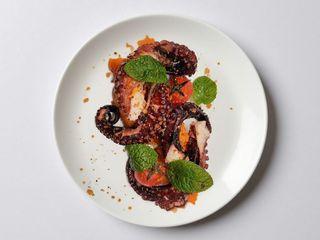 Polpo alla mediterranea