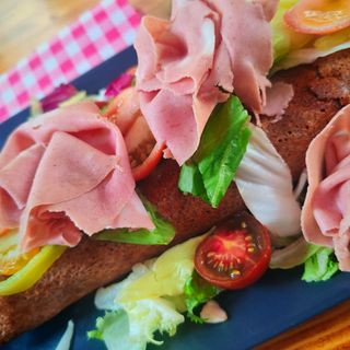 Componi la tua CRÊPES salata !!!