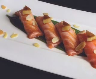 79 Nigiri sushi club 4 pezzi